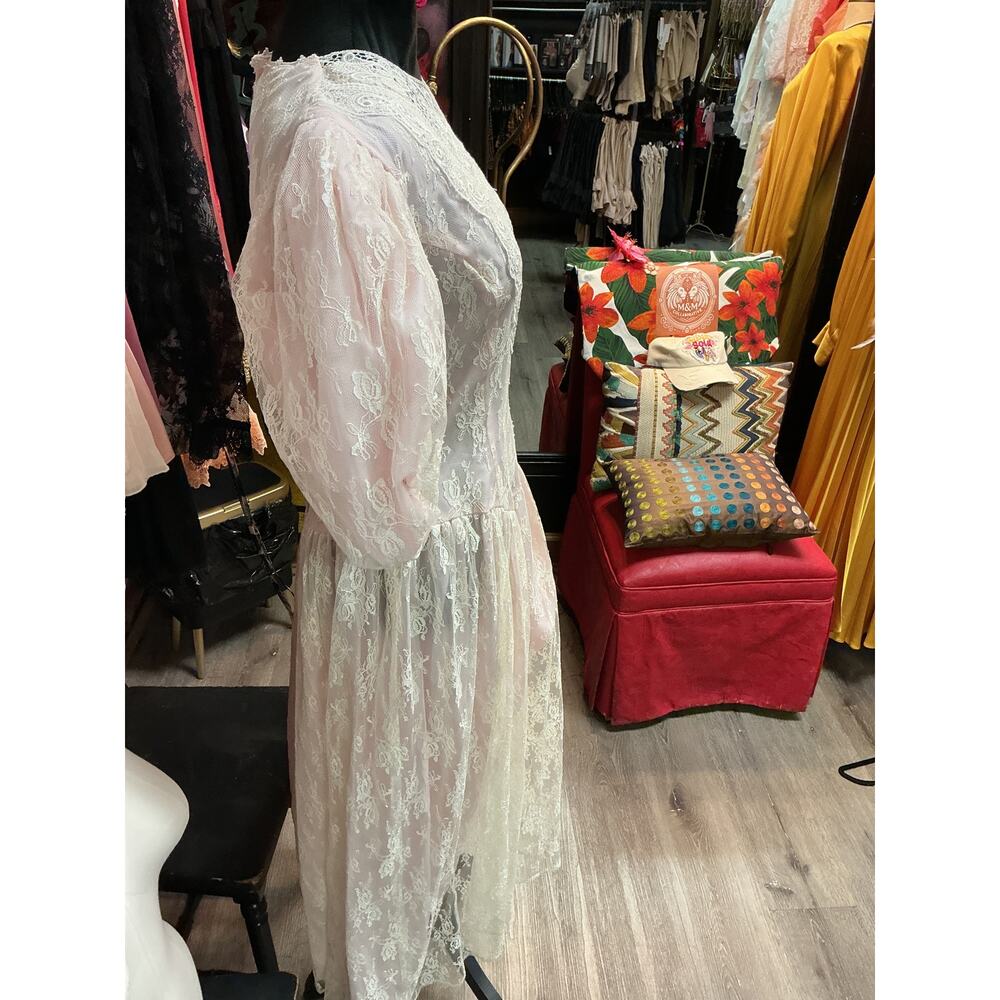 RETRO LACE 80'S PINK DRESS - Picture 3 of 4
